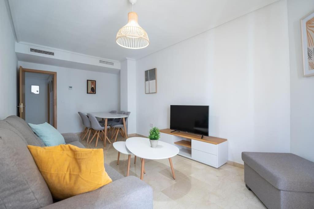 Amplio Apartamento 2 Dormitorios Cerca De La Playa Alicante Buitenkant foto